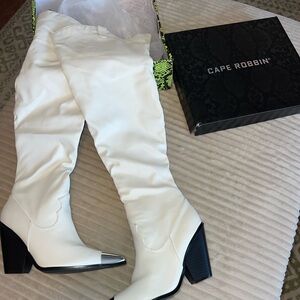 Cape Robbin Women's White Over the Knee Boots